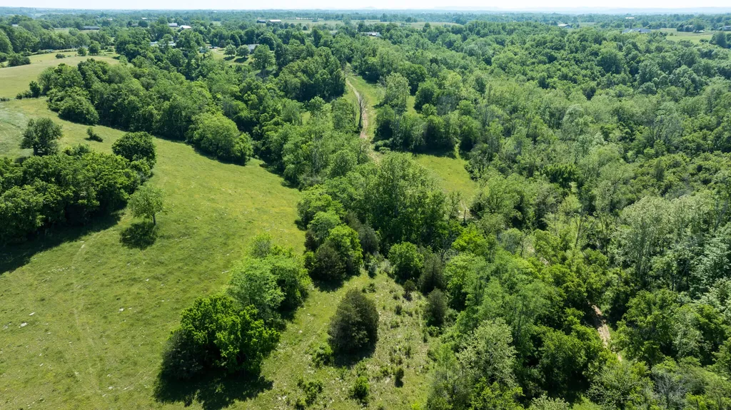 173 Brewer Way Lancaster KY 40444