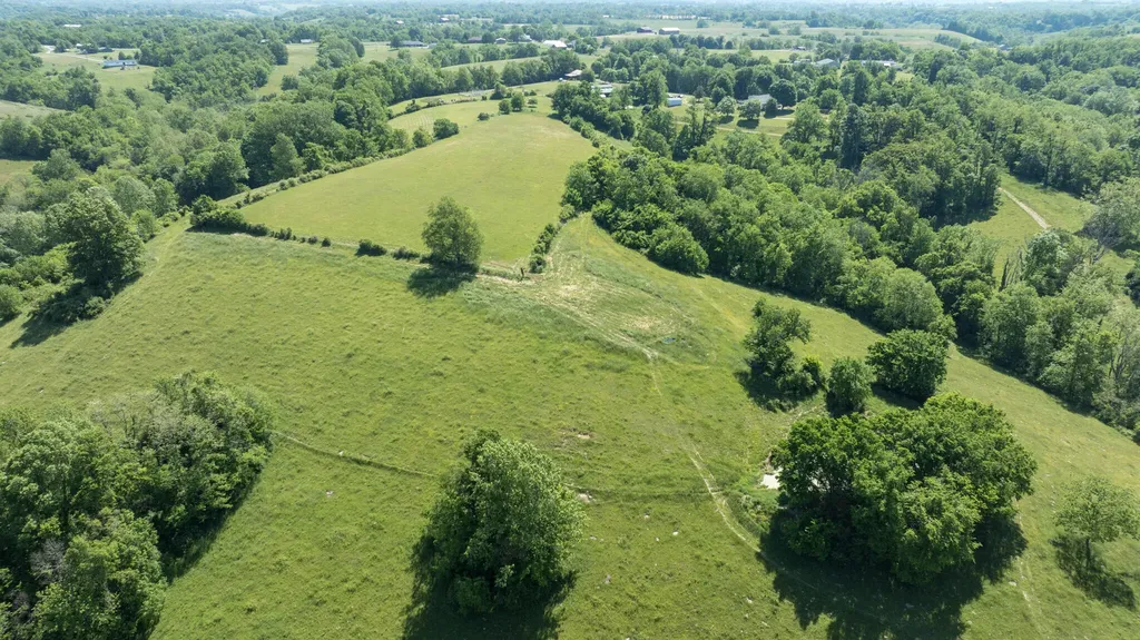 173 Brewer Way Lancaster KY 40444