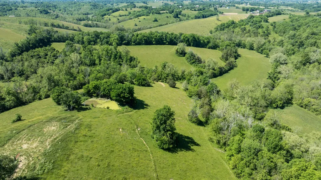 173 Brewer Way Lancaster KY 40444