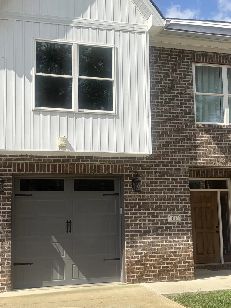 1616 Higbee Mill Road Lexington KY 40503