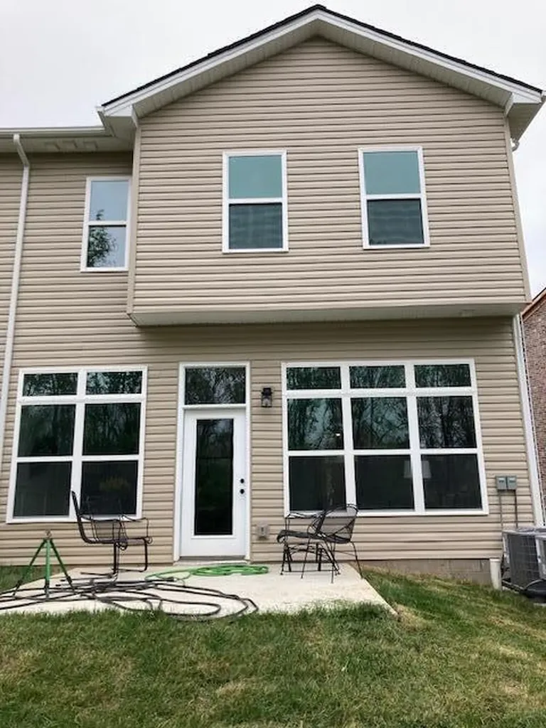 1616 Higbee Mill Road Lexington KY 40503