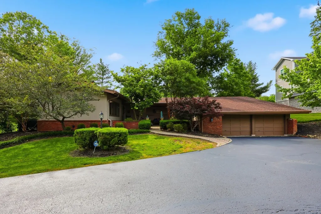 137 Randolph Road Frankfort KY 40601