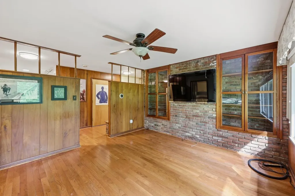 137 Randolph Road Frankfort KY 40601