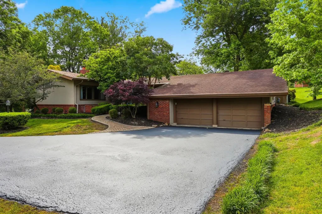 137 Randolph Road Frankfort KY 40601