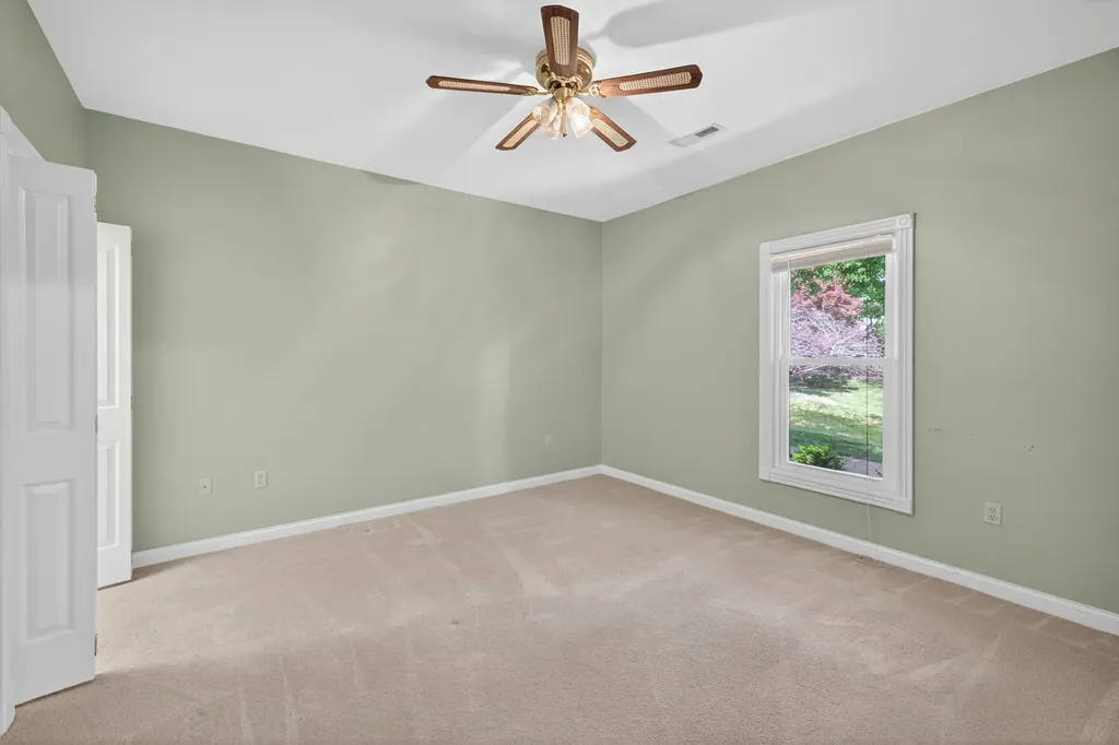 105 Savannah Way Danville KY 40422