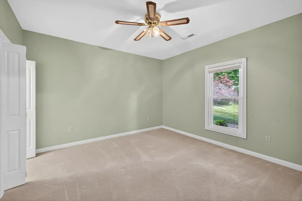 105 Savannah Way Danville KY 40422