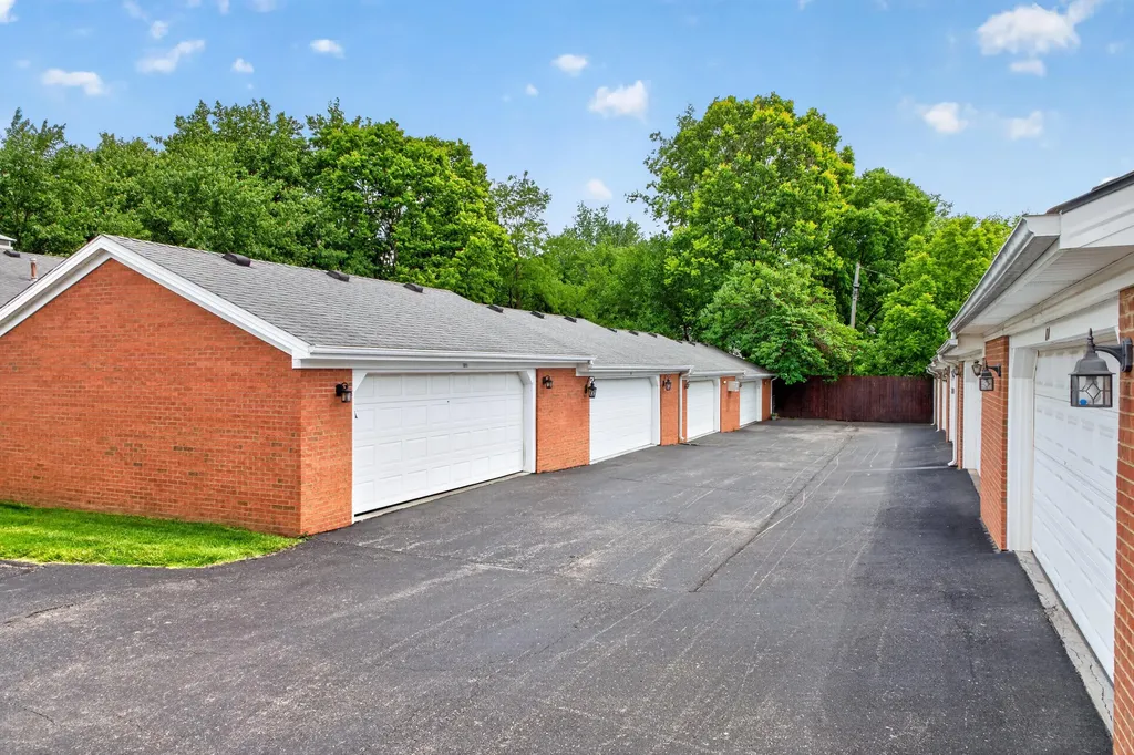 105 Savannah Way Danville KY 40422