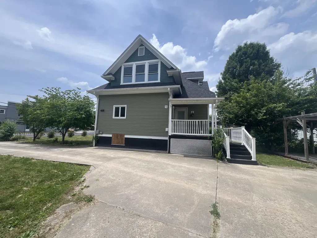 215 S 21st Street Middlesboro KY 40965