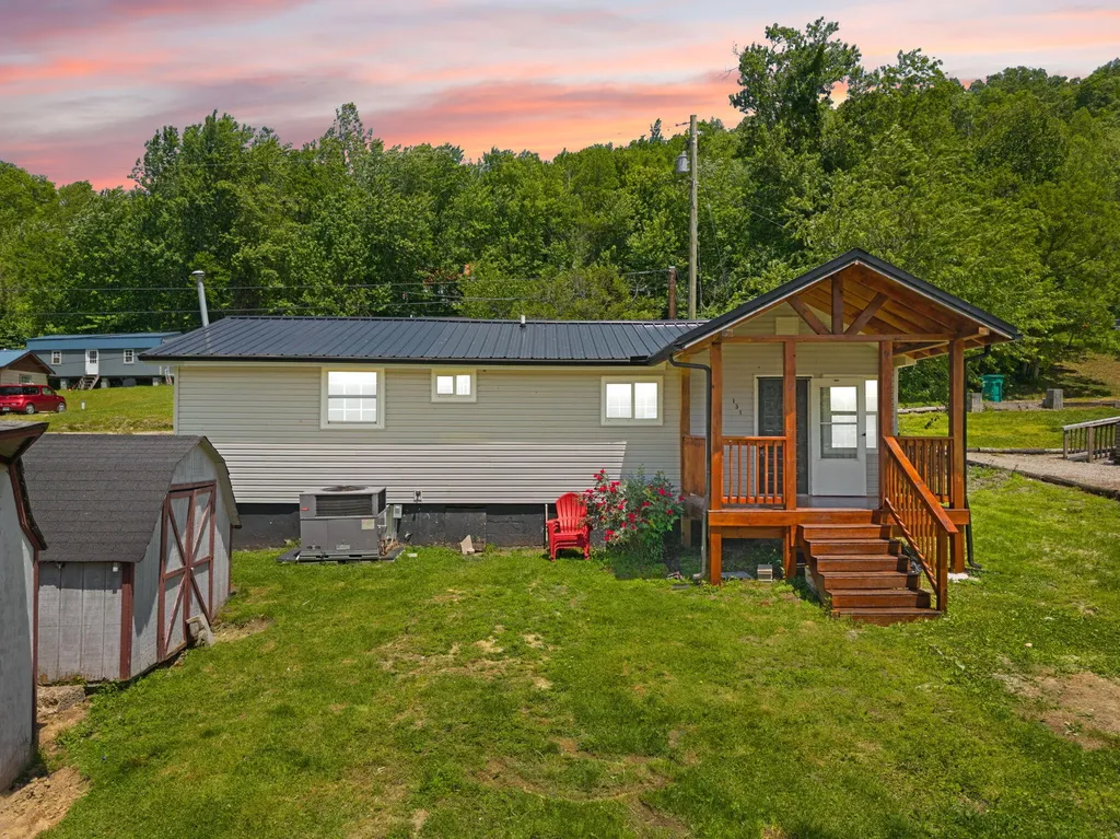 131 Barber Road Clearfield KY 40313