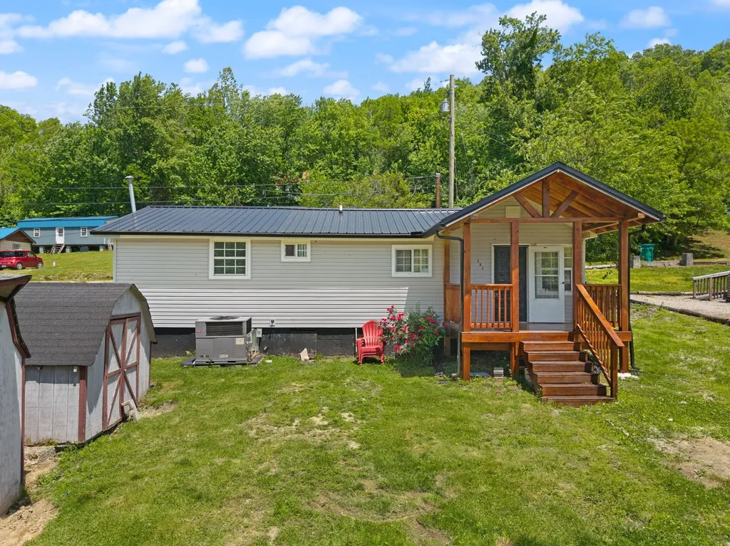 131 Barber Road Clearfield KY 40313
