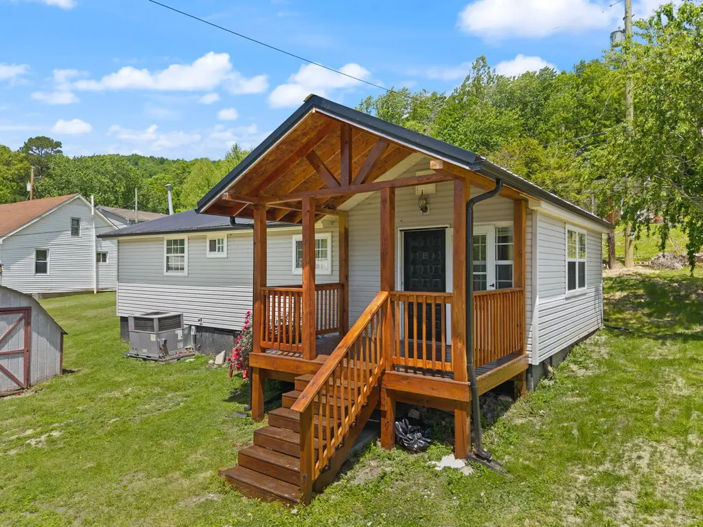 131 Barber Road Clearfield KY 40313