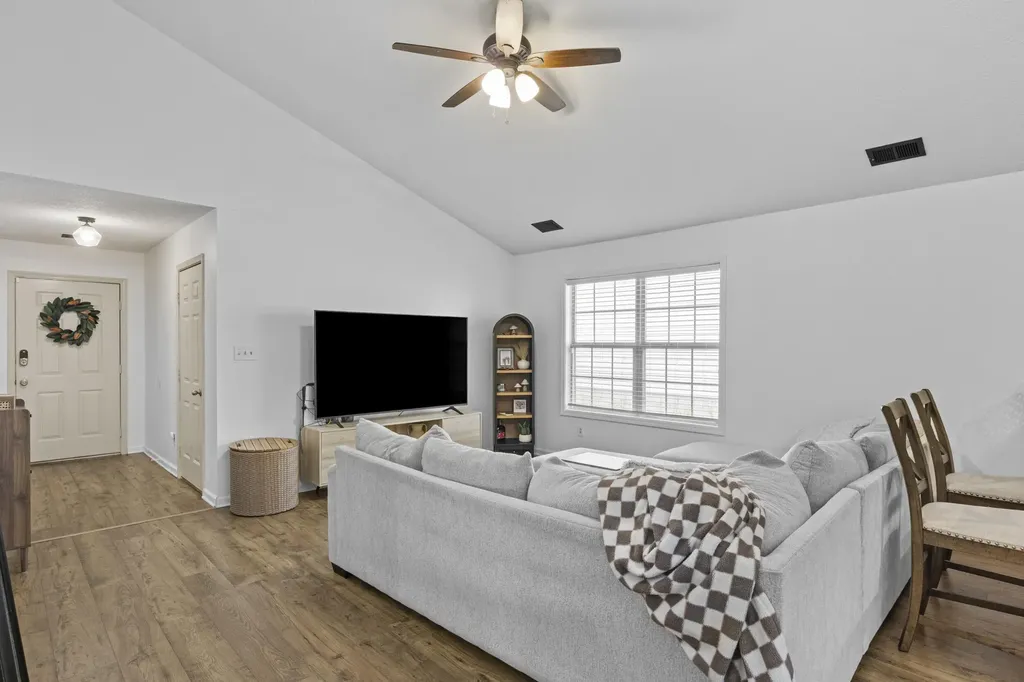 553 Rhodora Ridge Lexington KY 40517