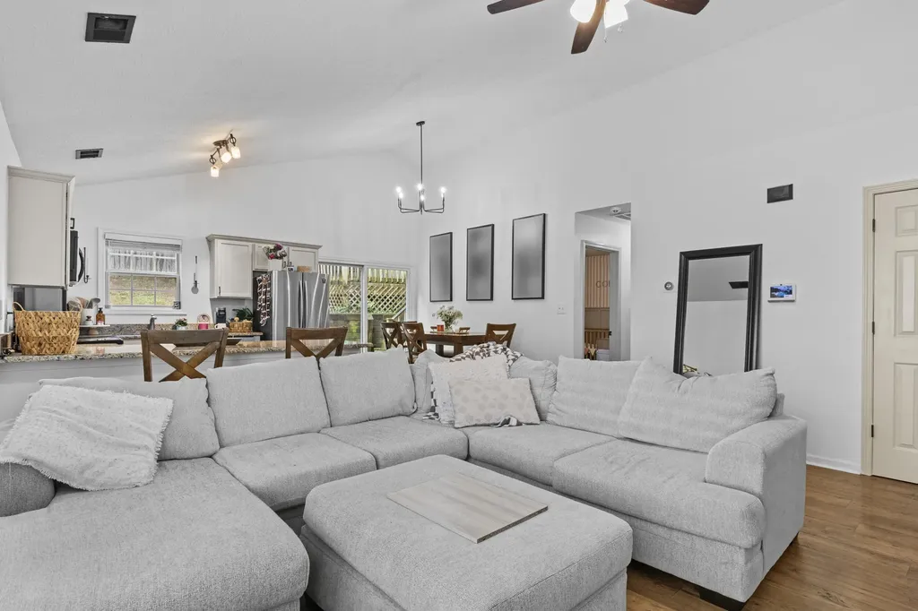 553 Rhodora Ridge Lexington KY 40517