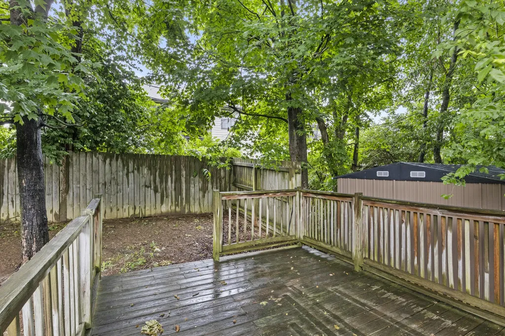 553 Rhodora Ridge Lexington KY 40517
