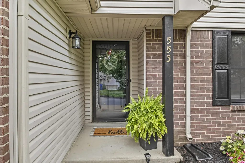 553 Rhodora Ridge Lexington KY 40517