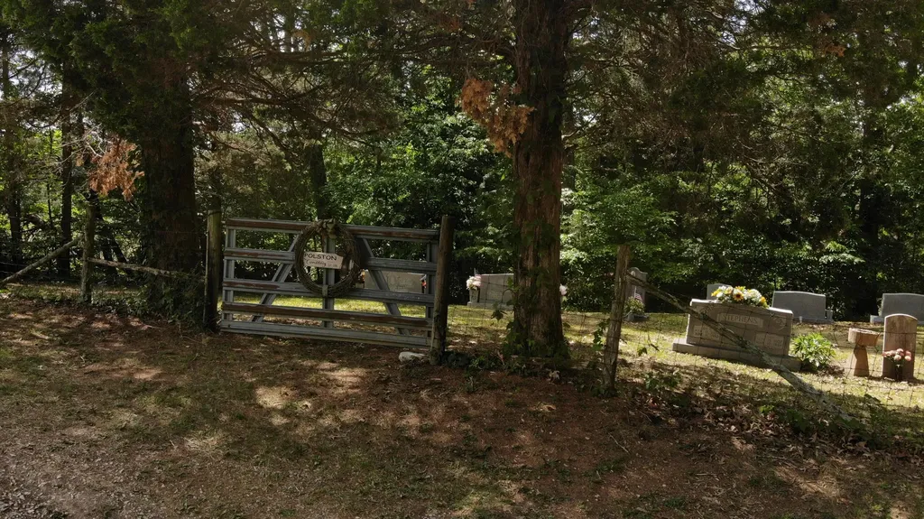 231 Polston Cemetery Road Nancy KY 42544
