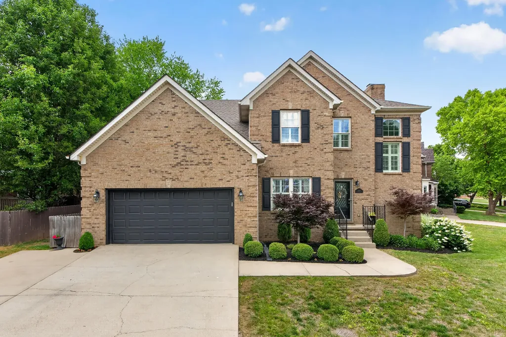 2537 Dressage Way Lexington KY 40504