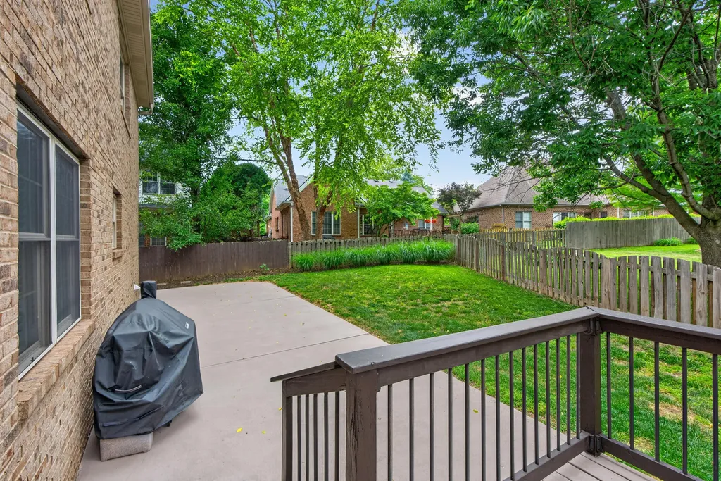 2537 Dressage Way Lexington KY 40504