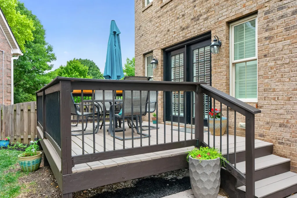 2537 Dressage Way Lexington KY 40504
