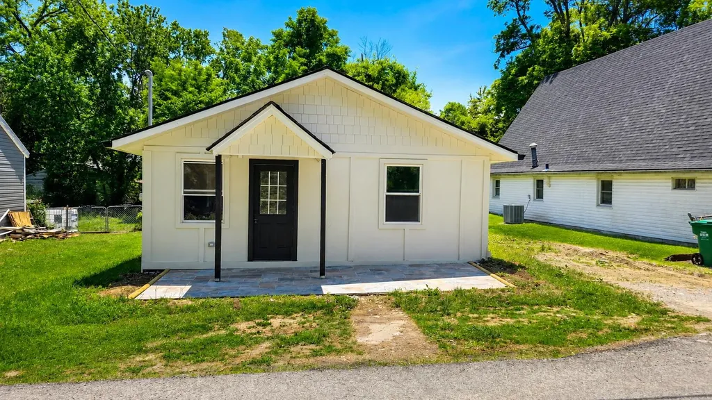 380 Earl Street Danville KY 40422