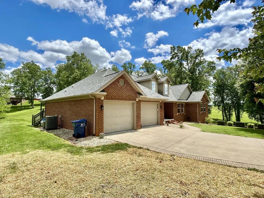 361 Kolsons Landing Drive Somerset KY 42503