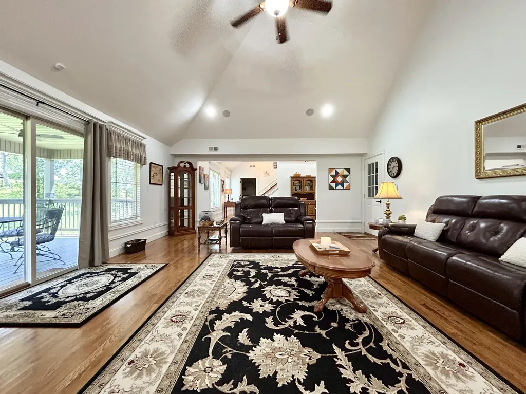 361 Kolsons Landing Drive Somerset KY 42503