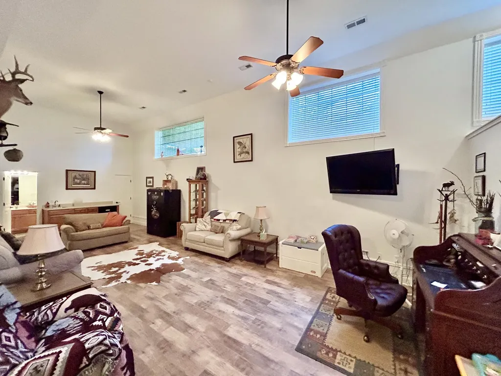 361 Kolsons Landing Drive Somerset KY 42503