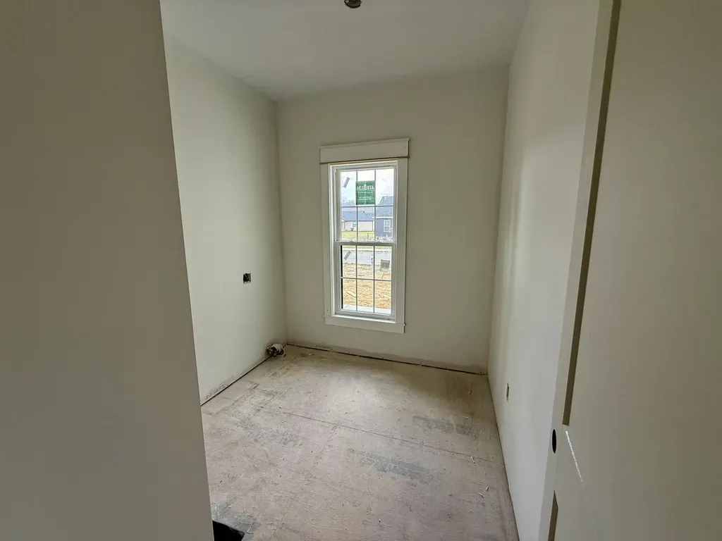 138 Knob View Trace Junction City KY 40440