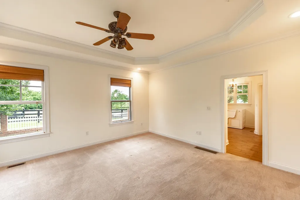 2525 Clintonville Road Paris KY 40361