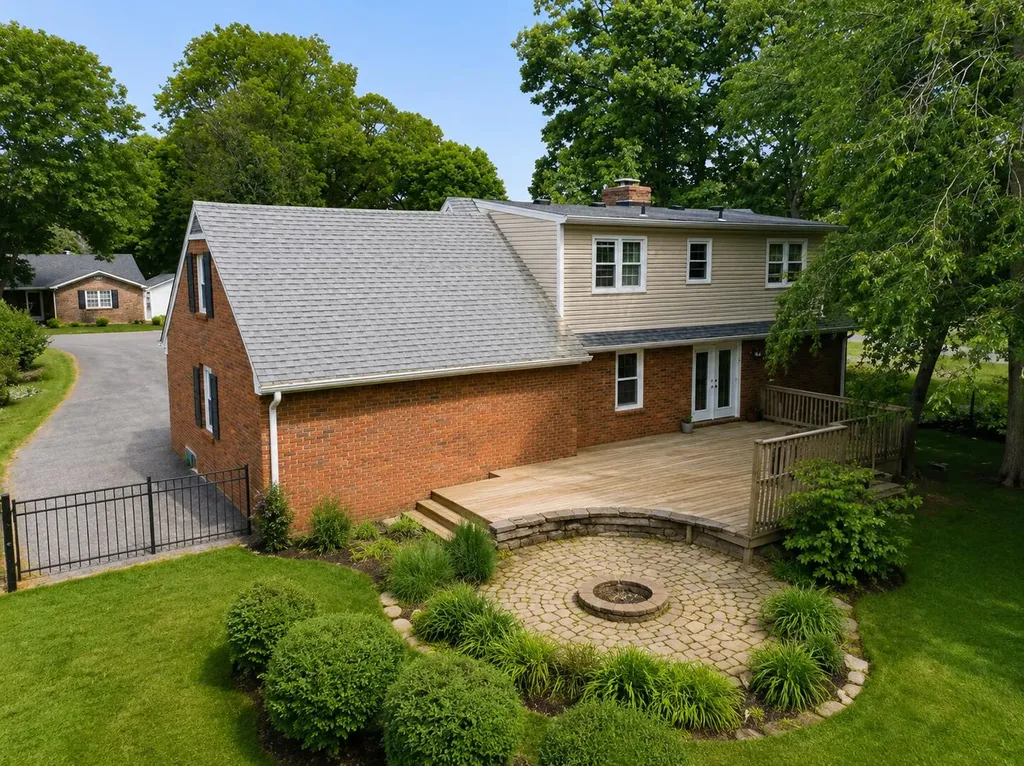 135 Edgewood Drive Stanford KY 40484