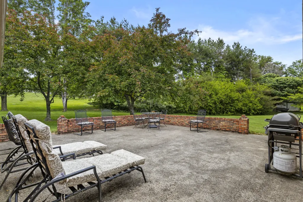18 Casa Landa Way Winchester KY 40391