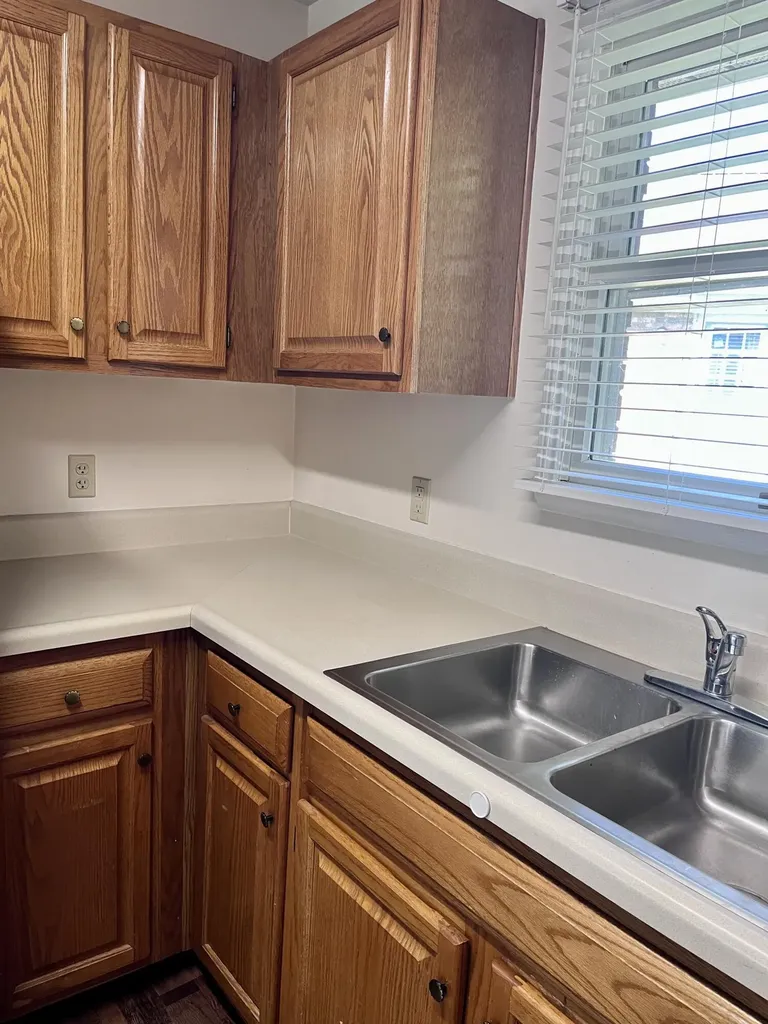 122 Somerhill Drive Somerset KY 42503