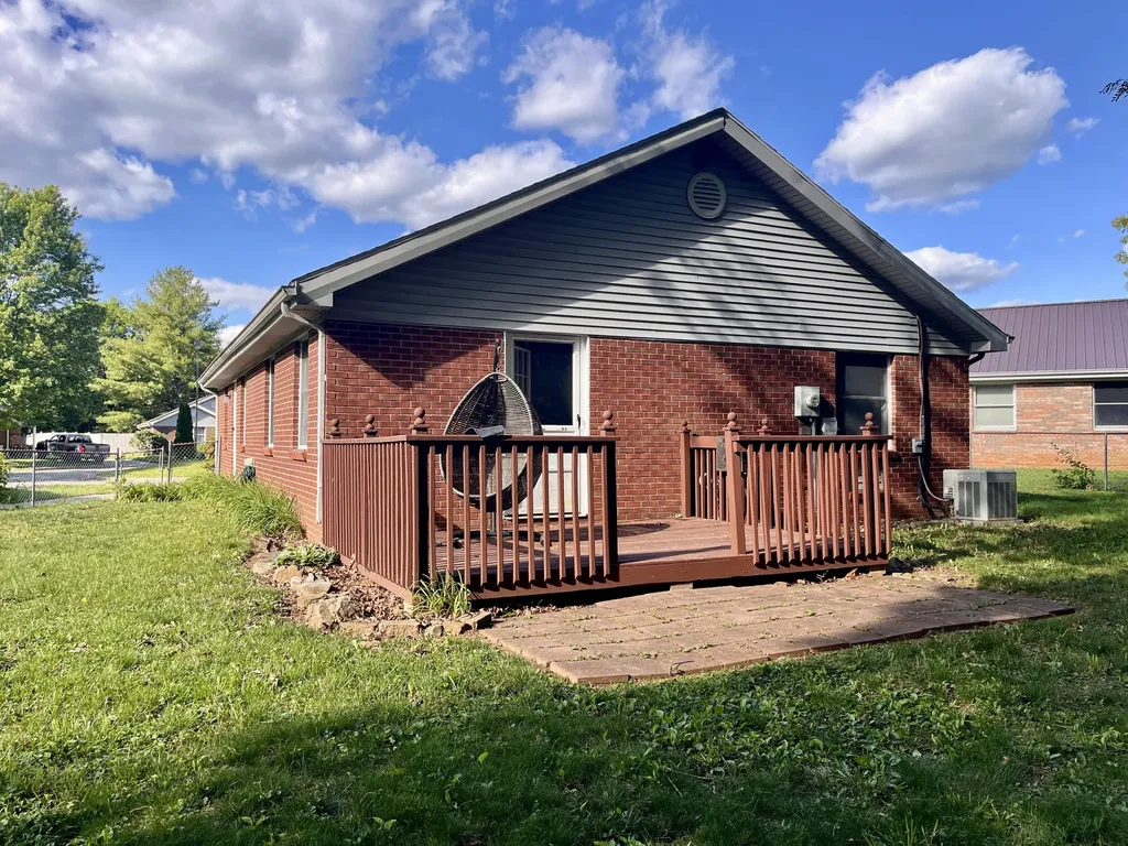 122 Somerhill Drive Somerset KY 42503