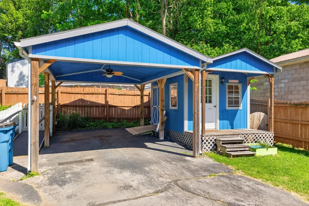445 Fitzpatrick Street Danville KY 40422