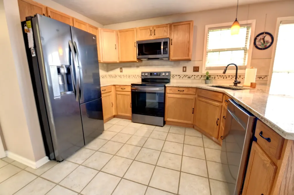 2820 Sandersville Road Lexington KY 40511
