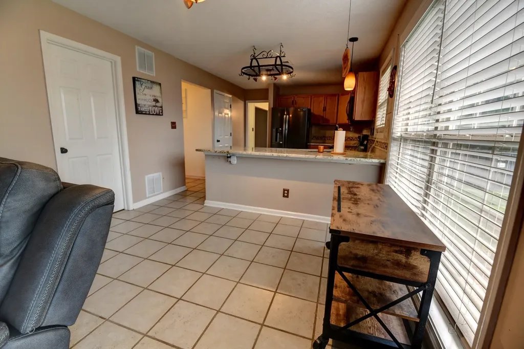 2820 Sandersville Road Lexington KY 40511