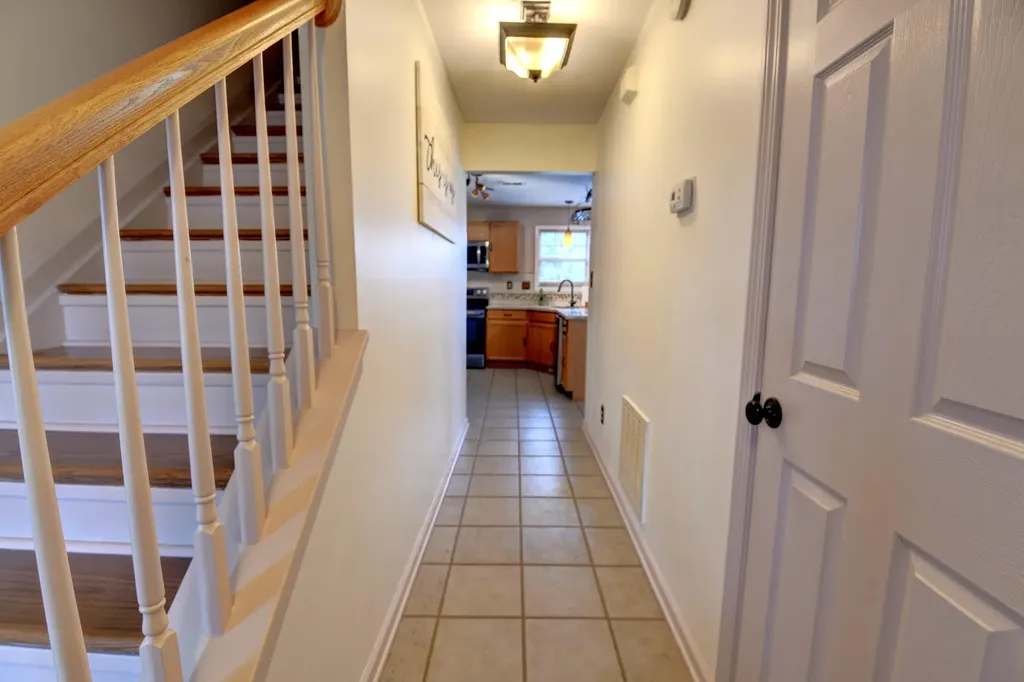 2820 Sandersville Road Lexington KY 40511
