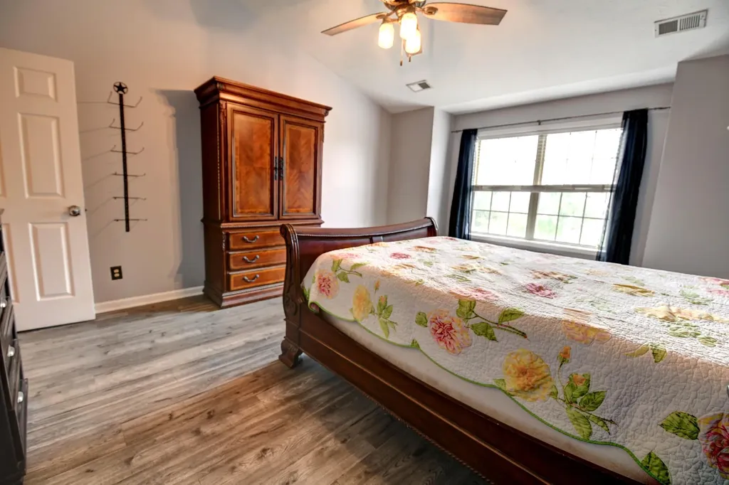 2820 Sandersville Road Lexington KY 40511