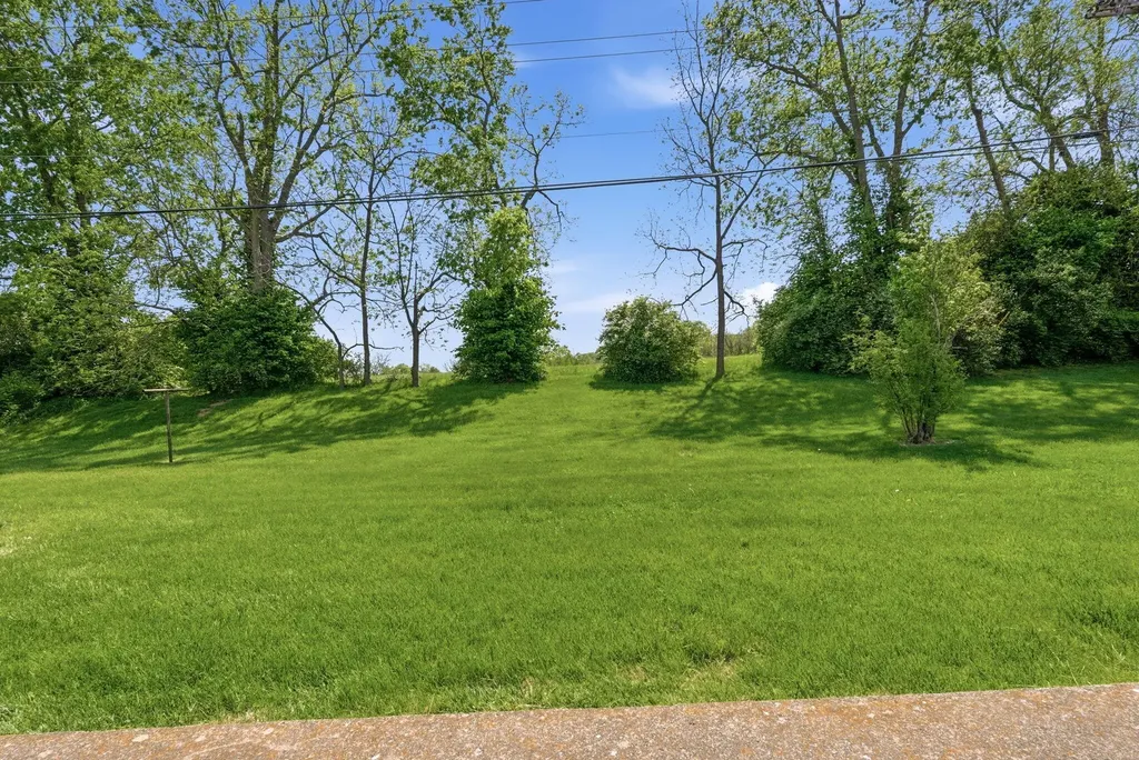 115 Grandview Drive Cynthiana KY 41031