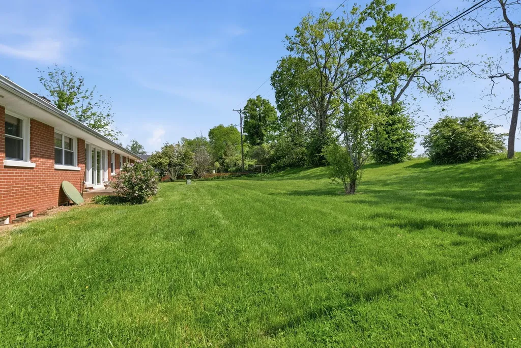 115 Grandview Drive Cynthiana KY 41031