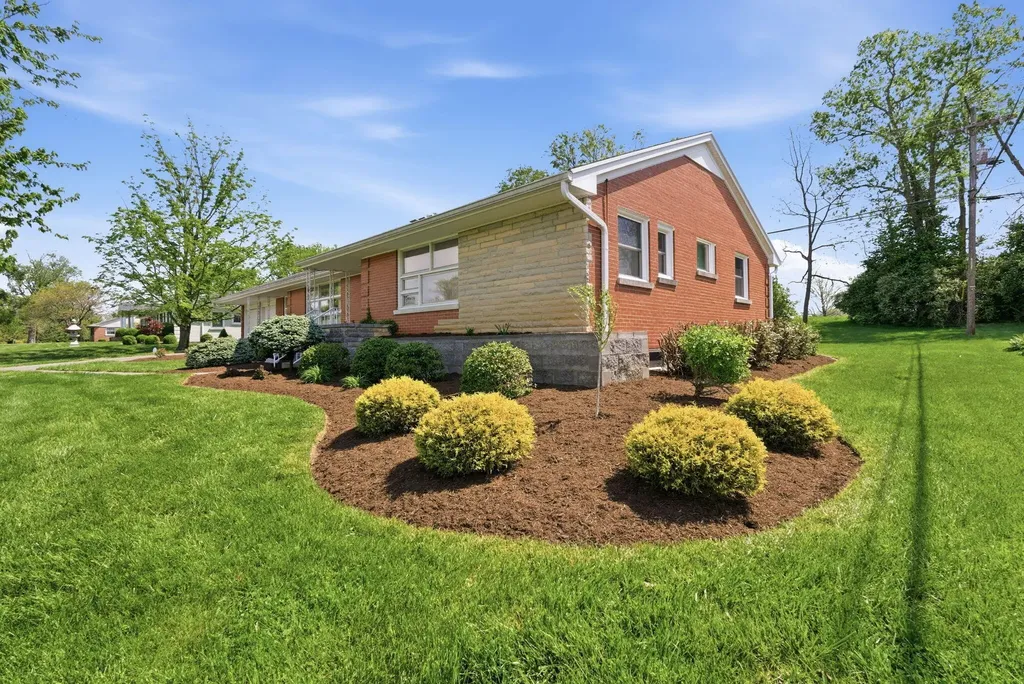 115 Grandview Drive Cynthiana KY 41031
