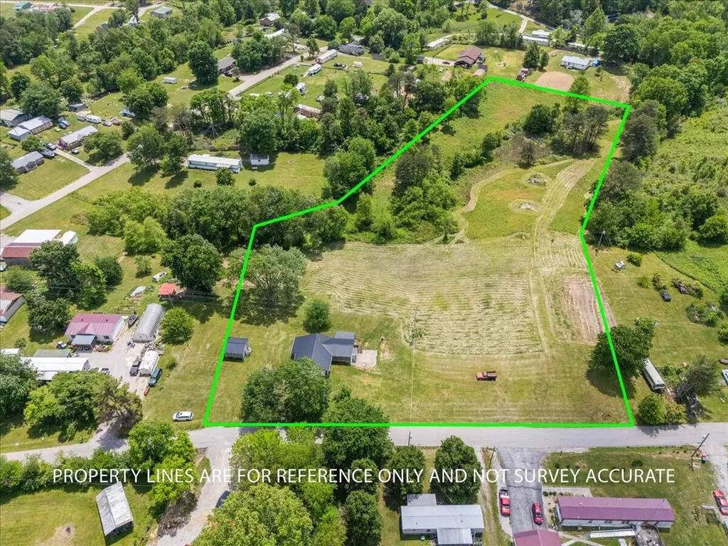 181 Little Arthur Ridge Road East Bernstadt KY 40729