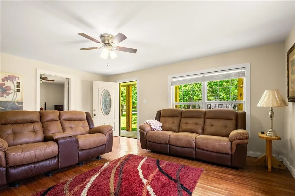 181 Little Arthur Ridge Road East Bernstadt KY 40729