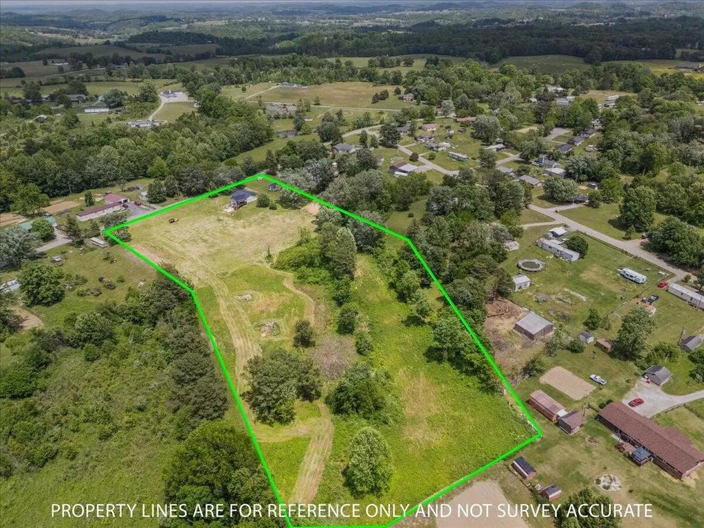 181 Little Arthur Ridge Road East Bernstadt KY 40729