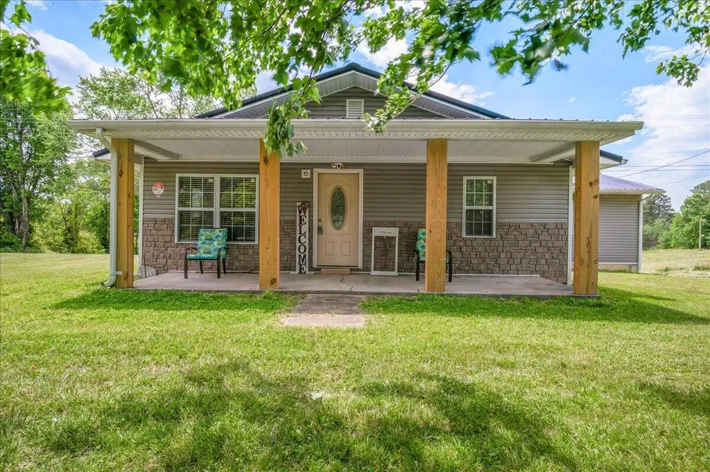 181 Little Arthur Ridge Road East Bernstadt KY 40729