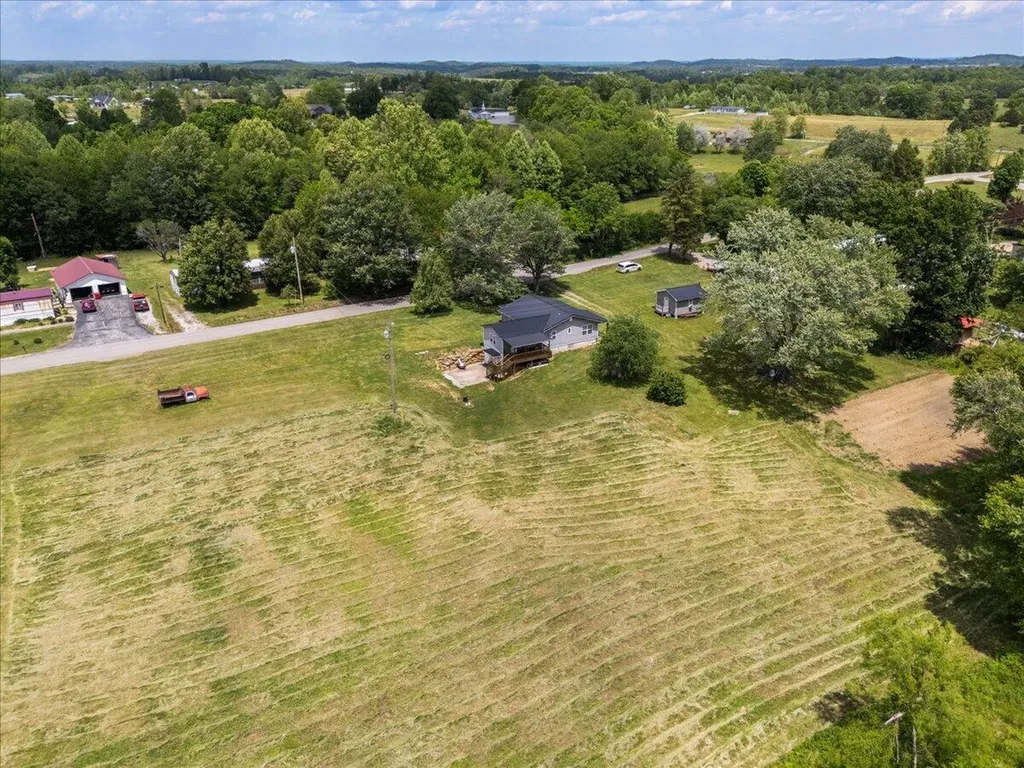 181 Little Arthur Ridge Road East Bernstadt KY 40729
