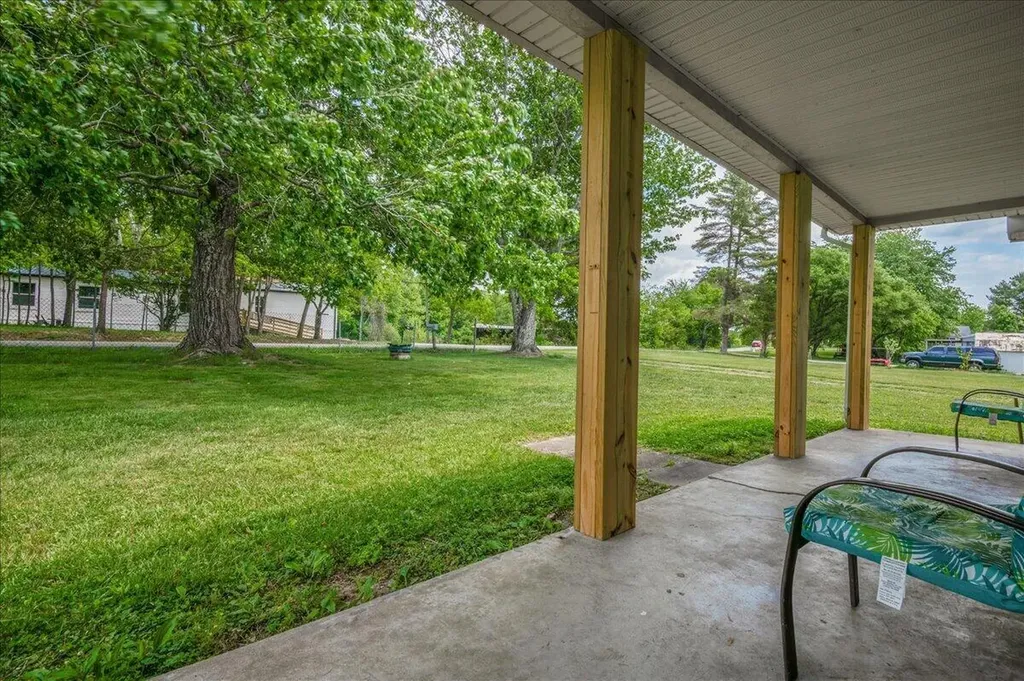 181 Little Arthur Ridge Road East Bernstadt KY 40729