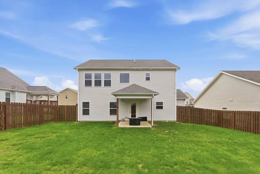 141 Maddrey Haven Nicholasville KY 40356