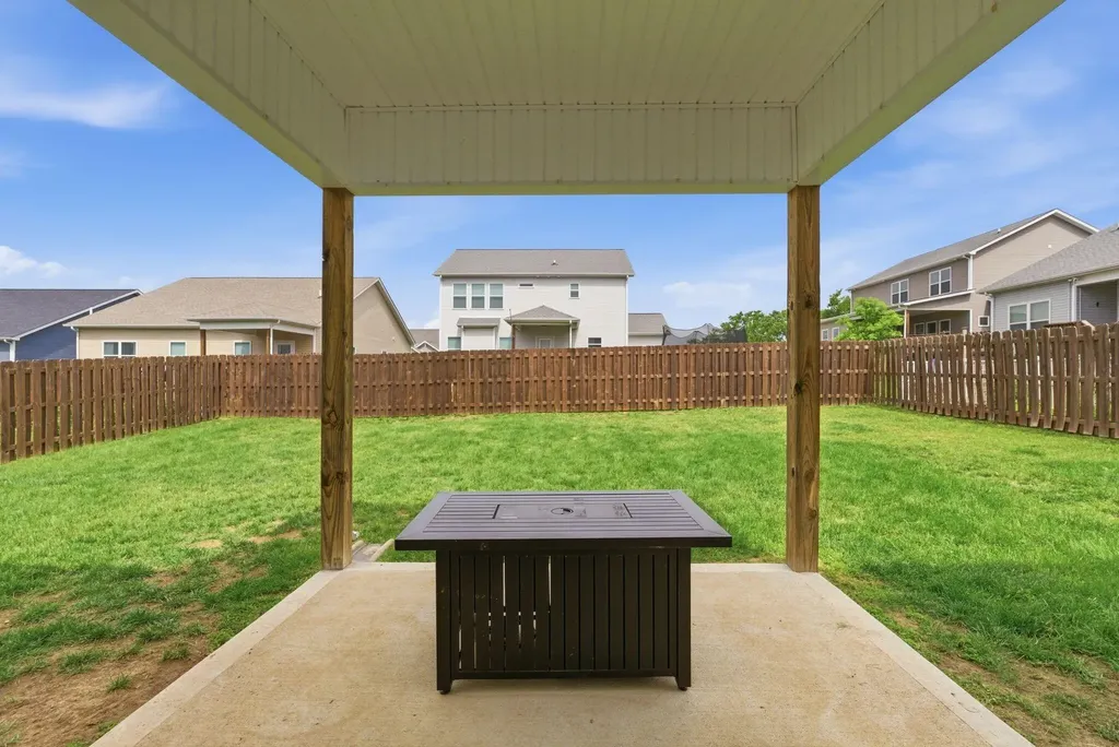 141 Maddrey Haven Nicholasville KY 40356