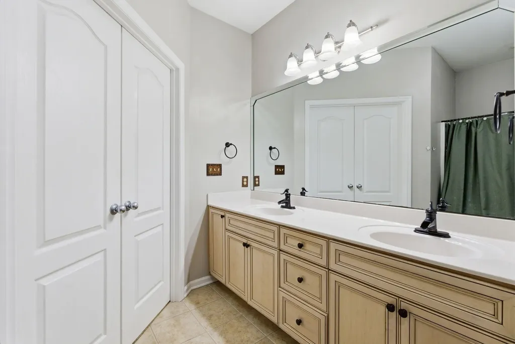 256 Long Branch Lane Lexington KY 40511